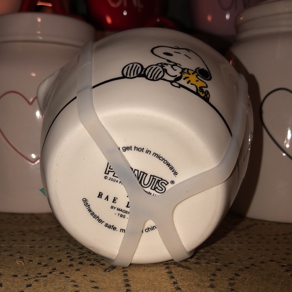 Rae Dunn Peanuts Snoopy Measuring Cups - Picture 8 of 12
